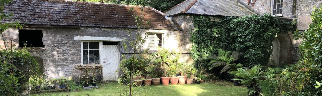 Potting area at the rear of the Mansion House